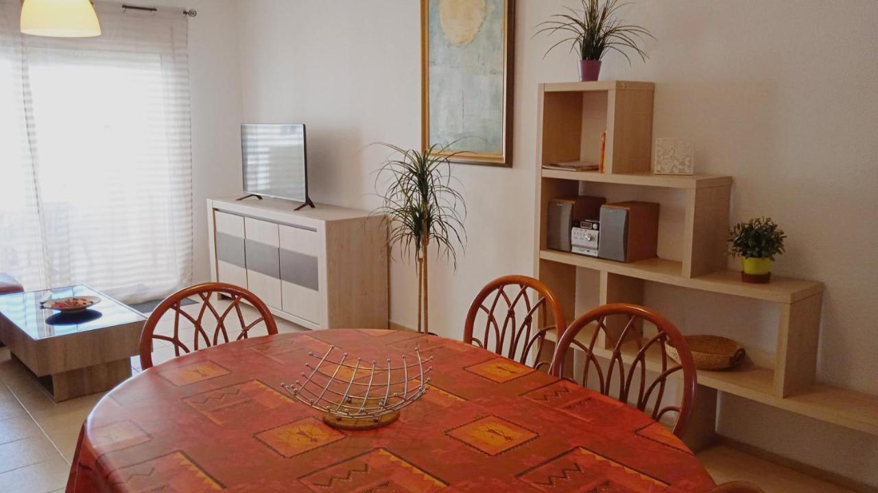 Apartamentos Capricho 3000 Oropesa del Mar Kültér fotó